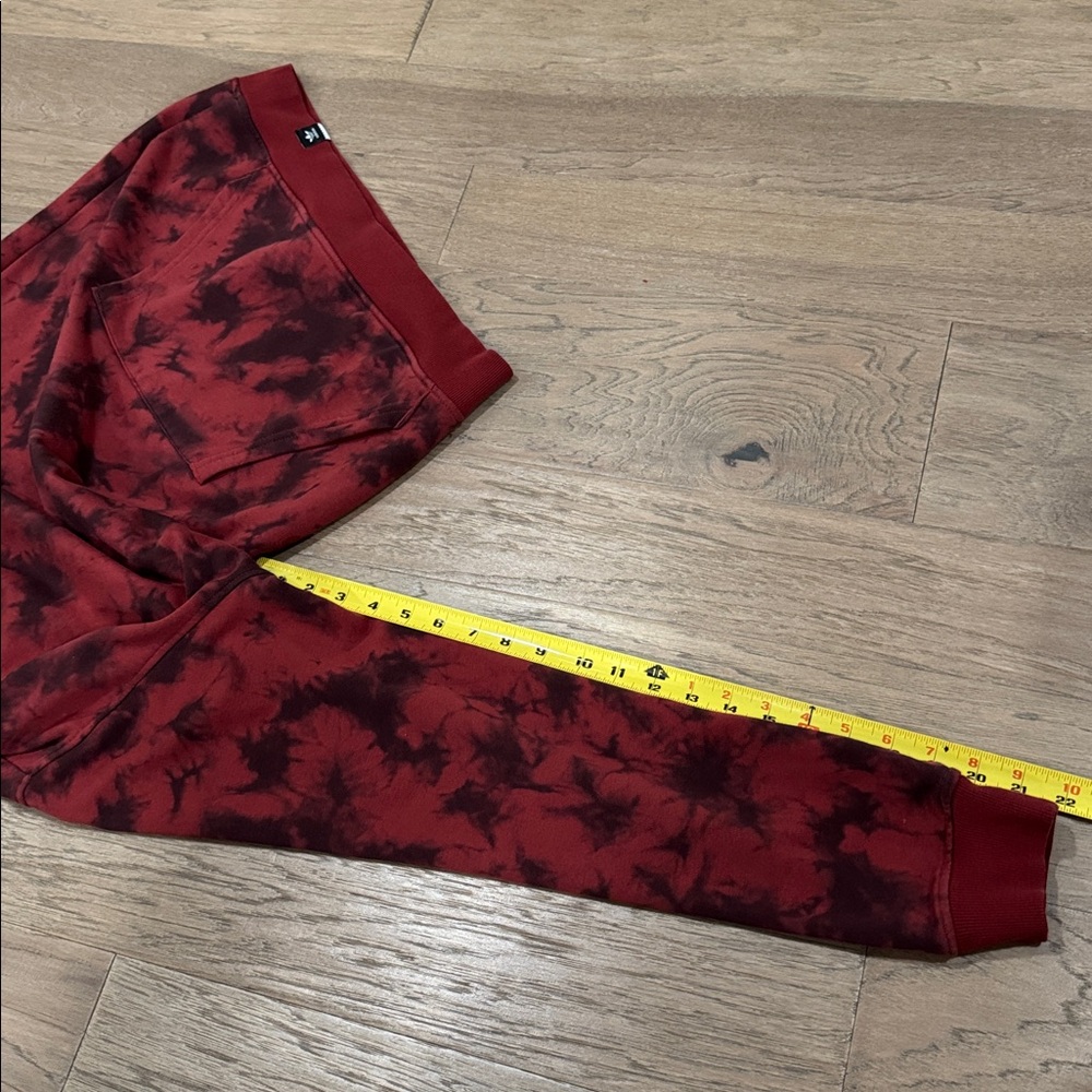 Adidas Skateboarding Men's Red Tie Dye Hoodie Sweatshirt Size Small - Picture 12 of 13